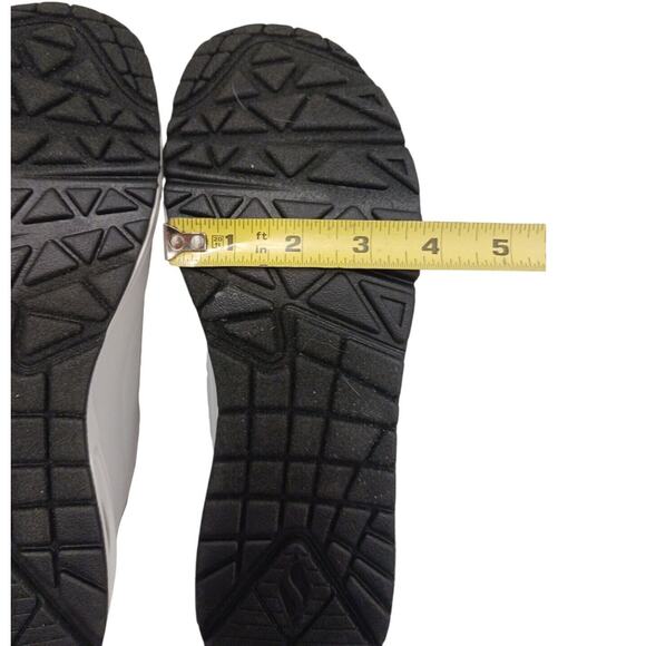 Skechers ROLLING STONES Sneakers Sz 9 White Red Tongue UNO Streetwear PUNK Rock - Picture 13 of 16